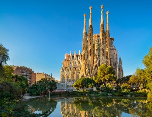 Barcelona the Ultimate Guide for Groups
