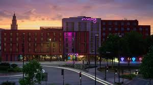 Moxy Hotel in Bristol with rooms4groups