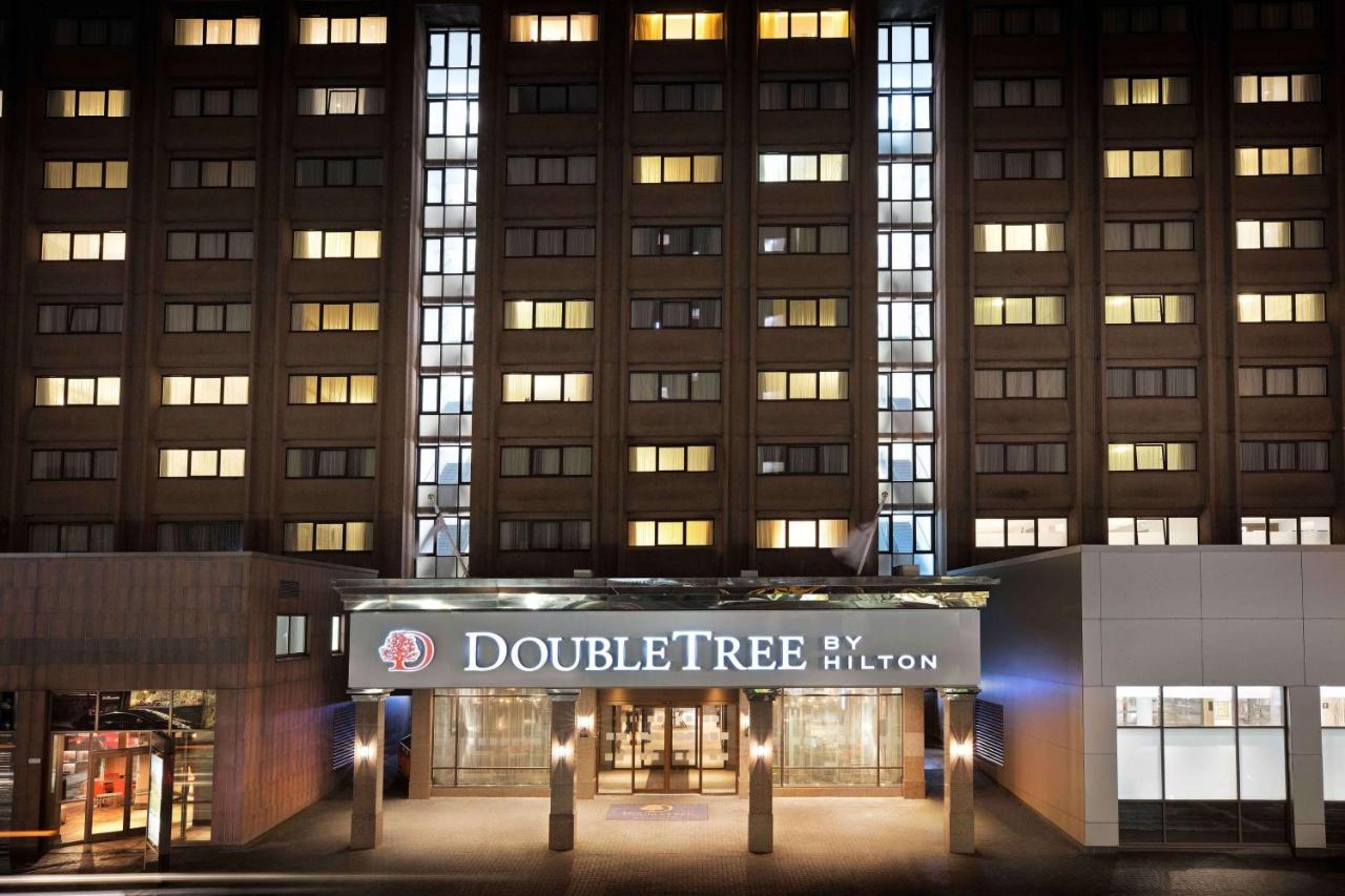 DoubleTree by Hilton Glasgow Central-outside