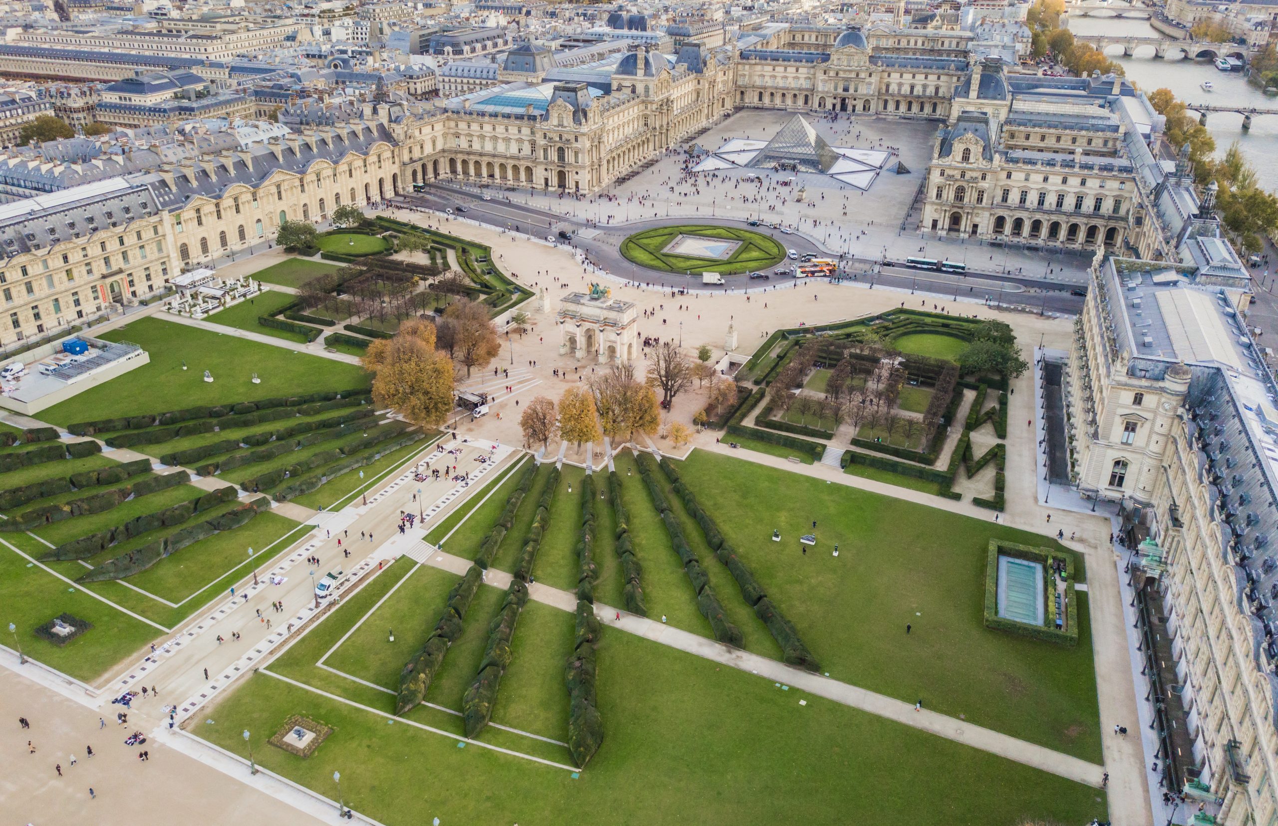 Aerial view of Louvre museum
