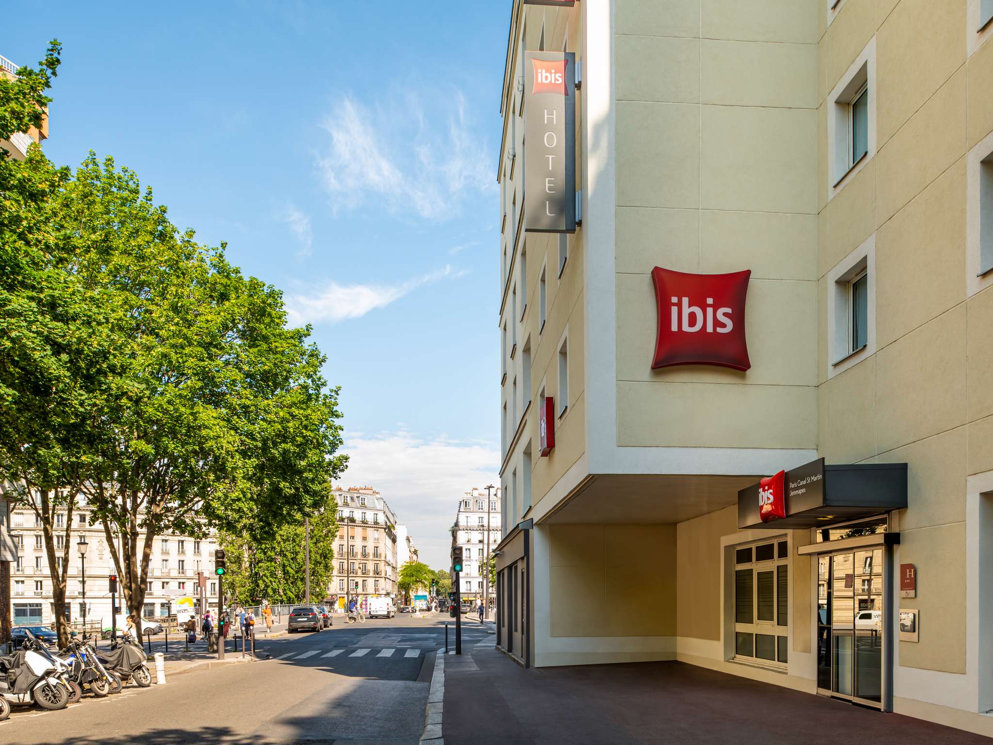 Hôtel ibis Paris Canal Saint-Martin