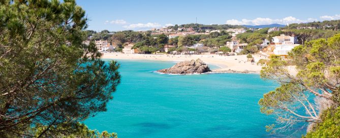 Spanish Costas: Sun-Soaked Escapes for Groups 2